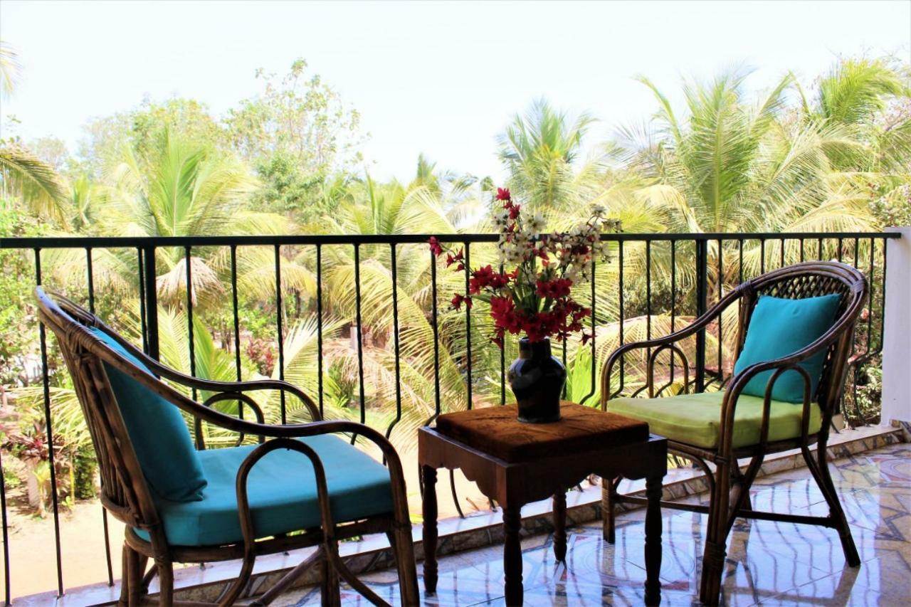 Kaza A Le Pearl Resort Anjuna Exterior photo